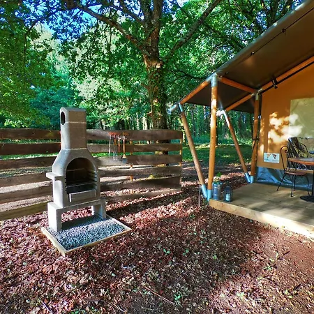 Luxury Safari Tent With Hot Tub At La Fortinerie * Mouliherne